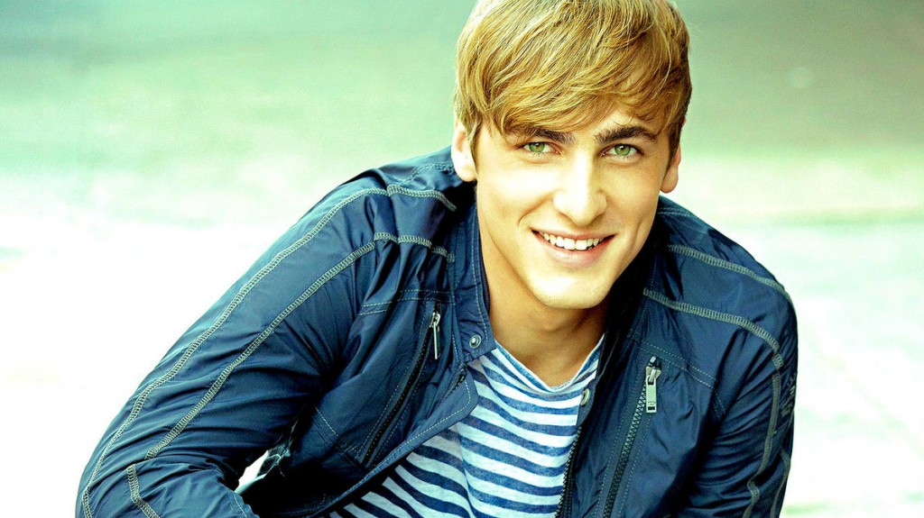 kendall_schmidt_wallpaper_by_runxwithxwolves-d57kuwo