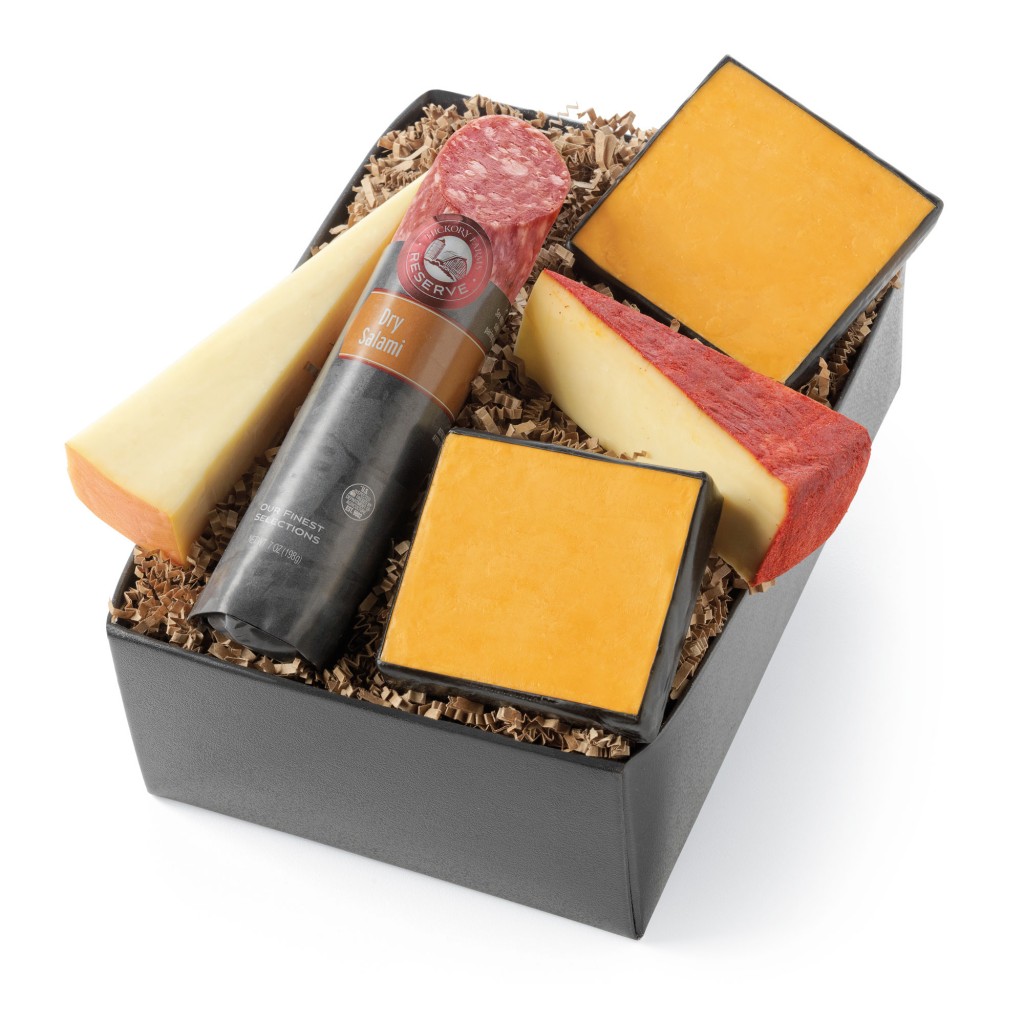 Hickory Farms Reserve Cheddar Flight with Salami
